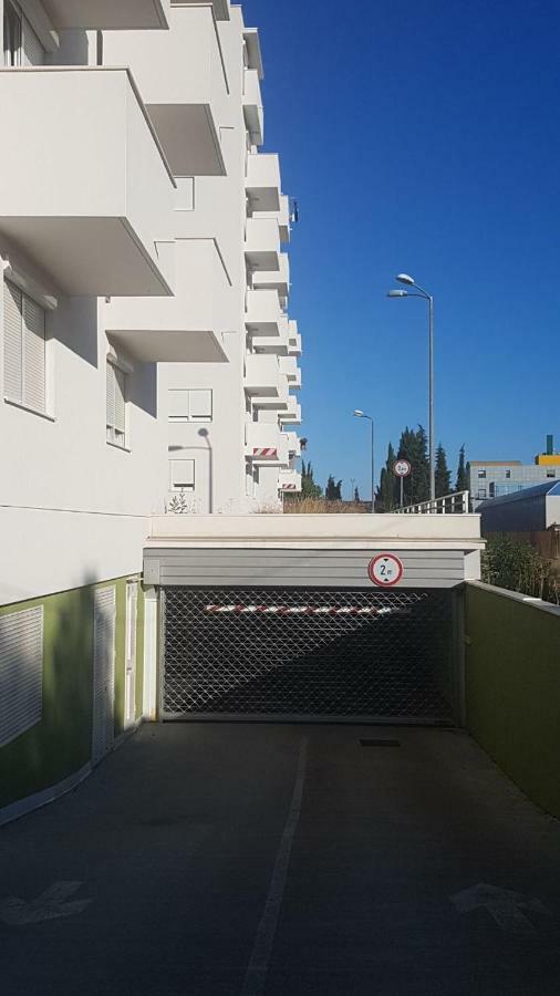 Dolce Vita Apartment Zara Esterno foto