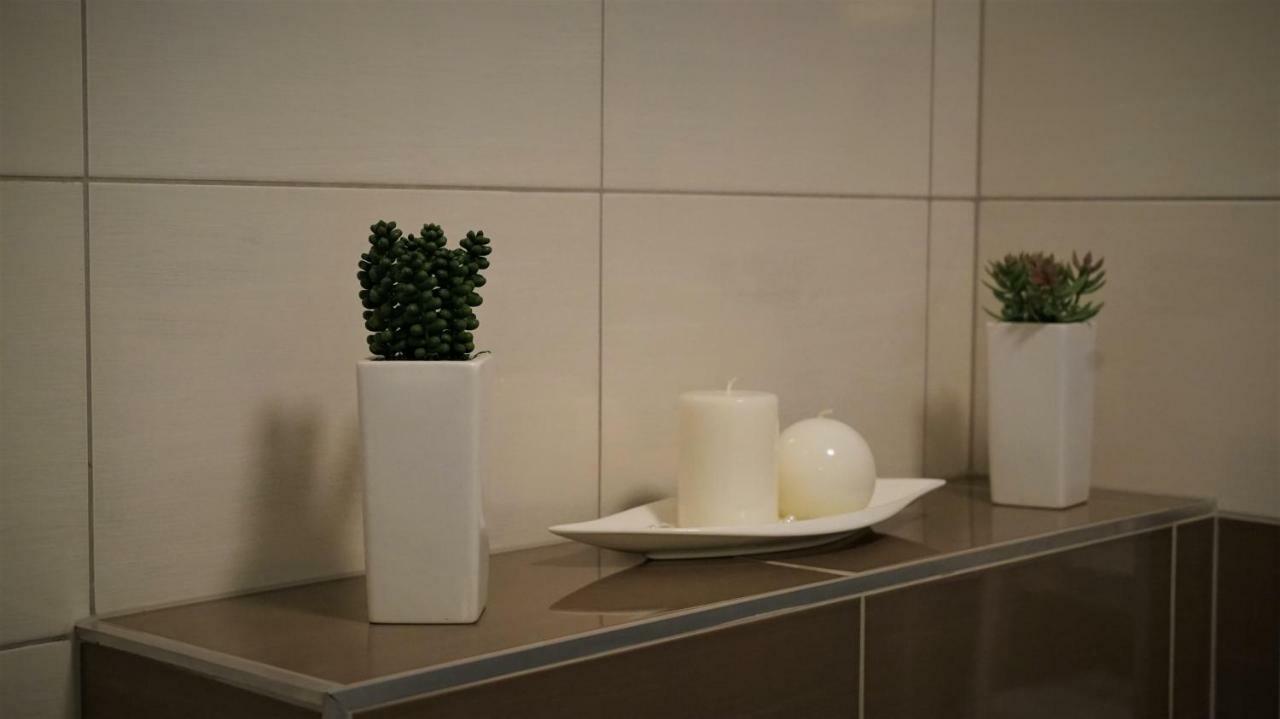 Dolce Vita Apartment Zara Esterno foto